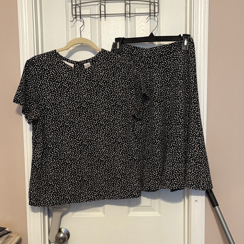 Liz Claiborne Black and White Floral Dress Set